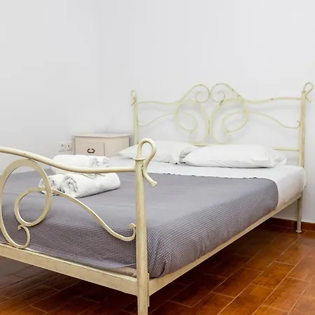 Apartment Depis Economy Naxos City